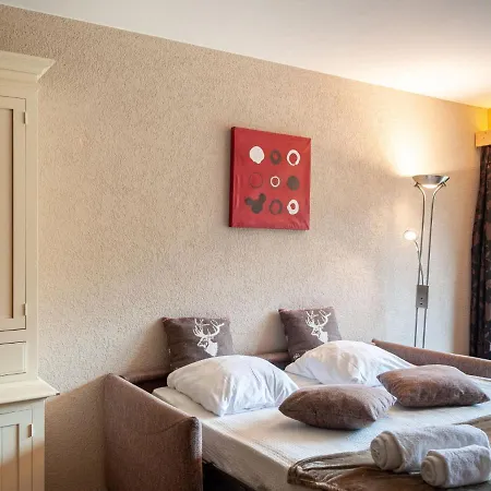 Appartamento Rosablanche C51 By Interhome *